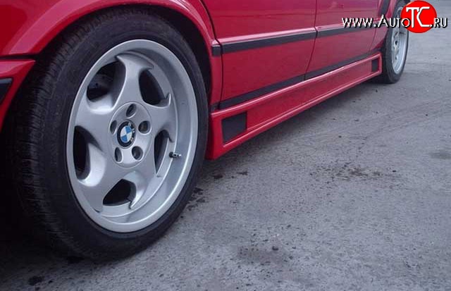 3 449 р. Пороги накладки Riger-Style BMW 5 серия E34 седан дорестайлинг (1988-1994)  с доставкой в г. Майкоп