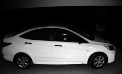 3 599 р. Комплект накладок Sport на пороги автомобиля Hyundai Solaris RBr седан дорестайлинг (2010-2014) (Неокрашенные)  с доставкой в г. Майкоп. Увеличить фотографию 2