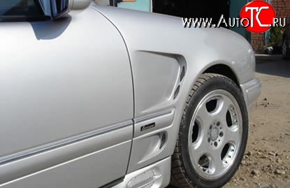 12 899 р. Передние крылья LORINZER Style Mercedes-Benz E-Class W210 универсал рестайлинг (1999-2003)  с доставкой в г. Майкоп
