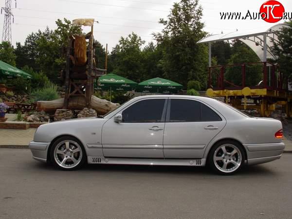 9 799 р. Пороги накладки Lorinzer Mercedes-Benz E-Class W210 дорестайлинг седан (1996-1999) (Неокрашенные)  с доставкой в г. Майкоп