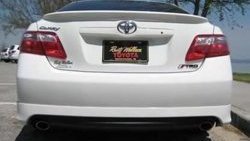 4 749 р. Лип спойлер SARONA Toyota Camry XV40 рестайлинг (2009-2011) (Неокрашенный)  с доставкой в г. Майкоп. Увеличить фотографию 2