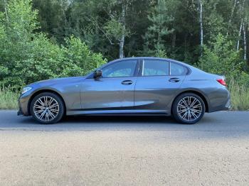 11 999 р. Пластиковые накладки M порогов BMW 3 серия G20 седан (2018-2022) (цвет: черный глянец)  с доставкой в г. Майкоп. Увеличить фотографию 11