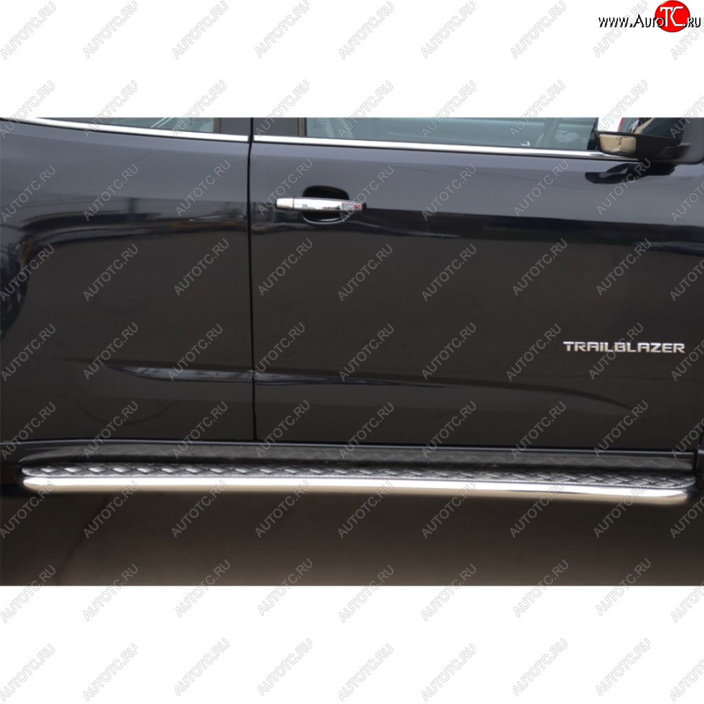 24 649 р. Широкая защита порогов с трубой d42 мм SLITKOFF v2 Chevrolet Trailblazer GM800 дорестайлинг (2012-2016)  с доставкой в г. Майкоп