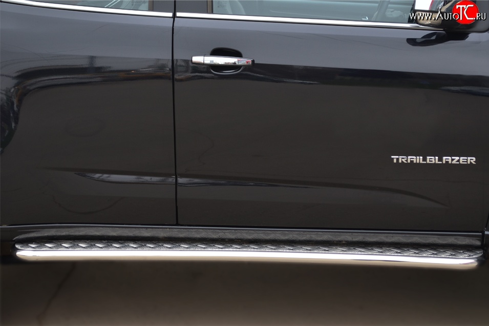 24 649 р. Широкая защита порогов SLITKOFF Chevrolet Trailblazer GM800 дорестайлинг (2012-2016)  с доставкой в г. Майкоп