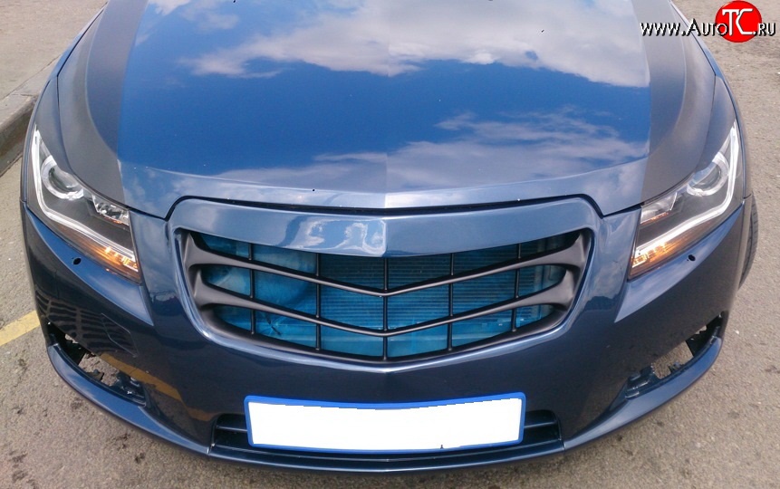 3 529 р. Радиаторная решётка (дорестайлинг) Sport v2 Chevrolet Cruze J305 хэтчбек дорестайлинг (2009-2012) (Неокрашенная)  с доставкой в г. Майкоп