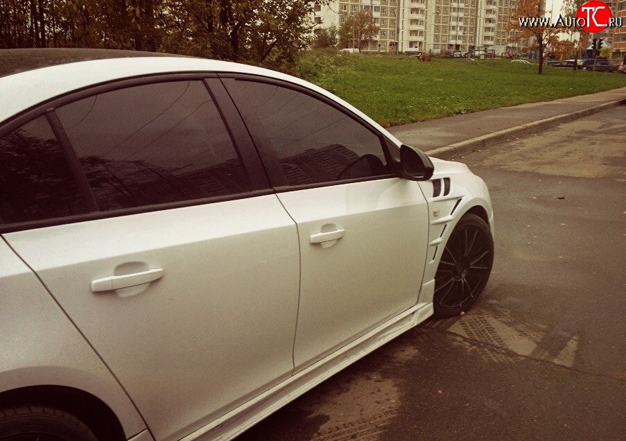 6 449 р. Передние крылья Sport Chevrolet Cruze J308 универсал рестайлинг (2012-2015) (Неокрашенные)  с доставкой в г. Майкоп