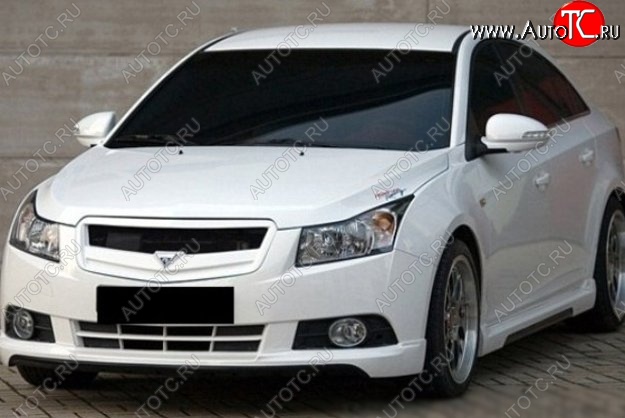 2 999 р. Решётка радиатора Road Runs style Chevrolet Cruze J305 хэтчбек дорестайлинг (2009-2012) (Неокрашенная)  с доставкой в г. Майкоп