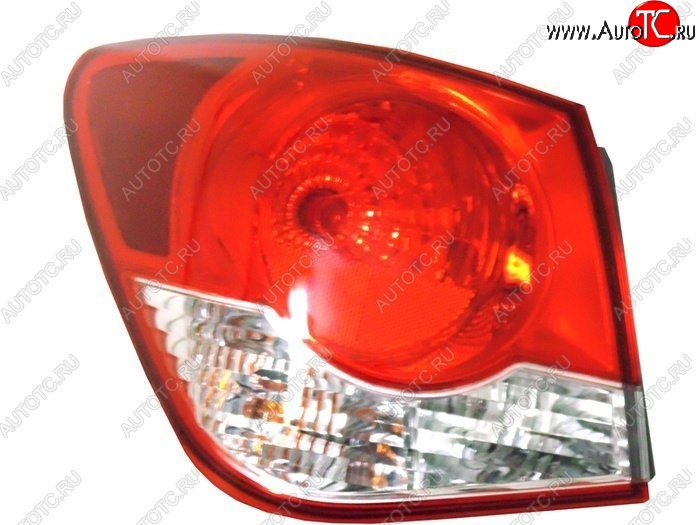 2 199 р. Левый внешний фонарь SAT Chevrolet Cruze J300 седан дорестайлинг (2009-2012)  с доставкой в г. Майкоп