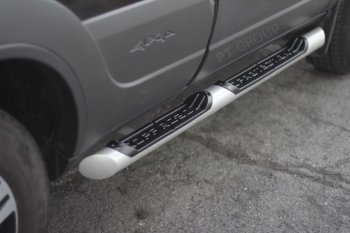 4 299 р. Защита порогов из трубы Ø63 мм с проступью Petroil Tuning Chevrolet Niva 2123 рестайлинг (2009-2020) (Сталь полимерным покрытием в цвет: серебристый ❞Искра❝)  с доставкой в г. Майкоп. Увеличить фотографию 2