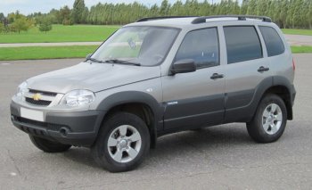8 349 р. Рейлинги крыши АПС  Chevrolet Niva  2123 (2002-2020), Лада 2123 (Нива Шевроле) (2002-2021), Лада Нива Трэвел (2021-2025) (Черные, без поперечин)  с доставкой в г. Майкоп. Увеличить фотографию 4