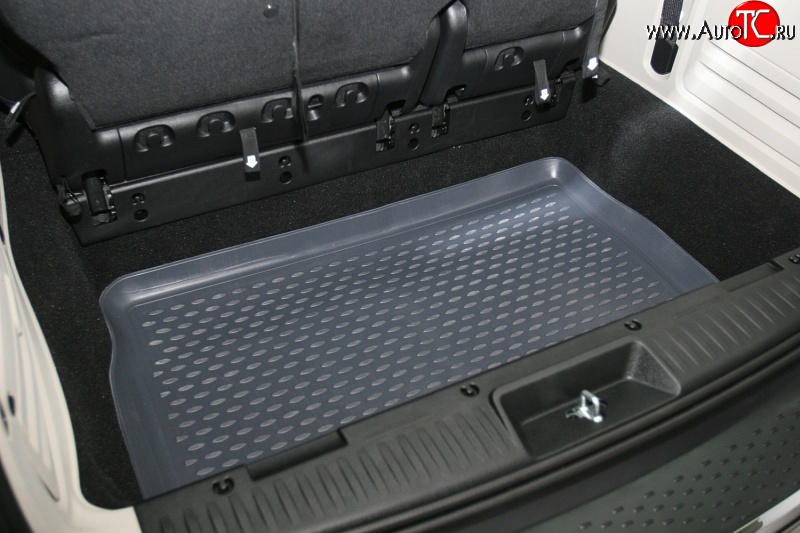 4 299 р. Коврик в багажник Element (полиуретан, короткая база) Chrysler Grand Voyager  дорестайлинг (2008-2010)  с доставкой в г. Майкоп