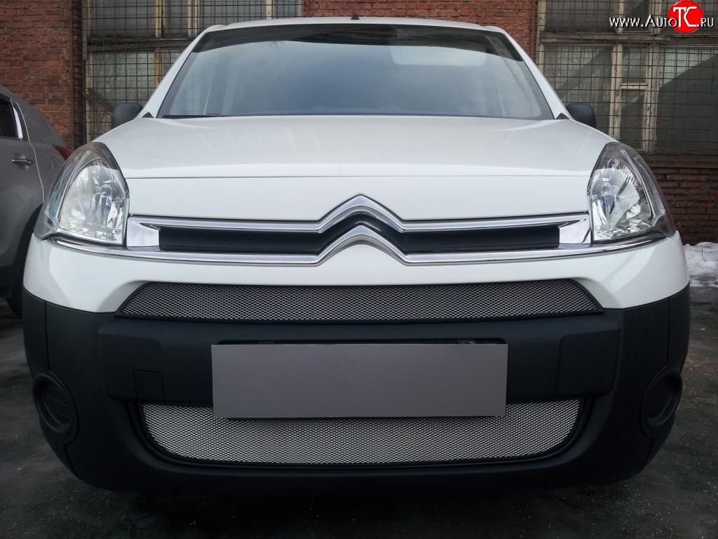 2 879 р. Сетка на бампер (рестайлинг) Russtal (хром) CITROEN Berlingo B9 дорестайлинг (2008-2016)  с доставкой в г. Майкоп