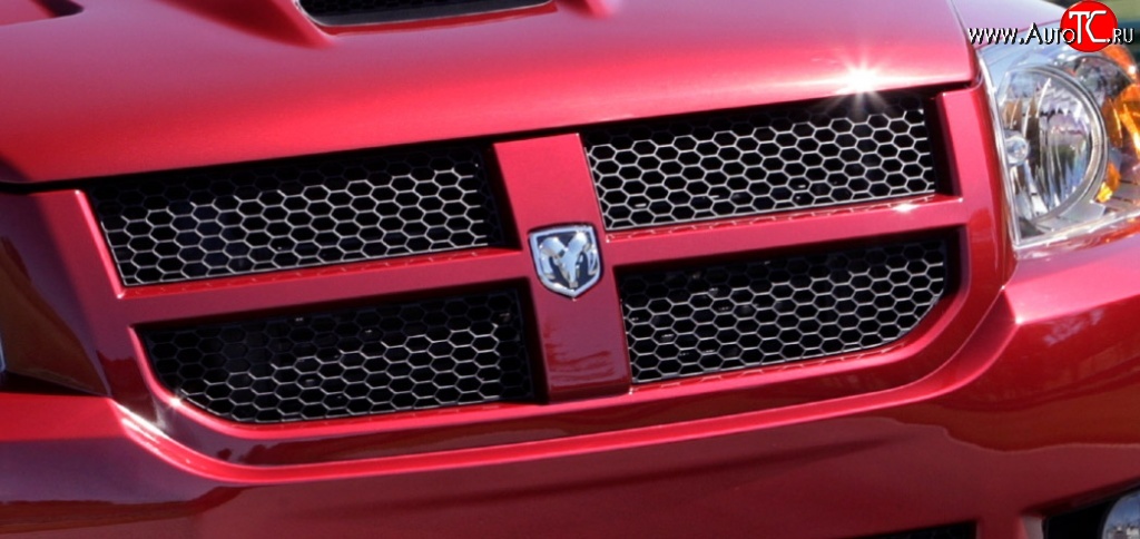 11 999 р. Передняя эмблема  (05155674aa) Dodge Caliber (2006-2012)  с доставкой в г. Майкоп