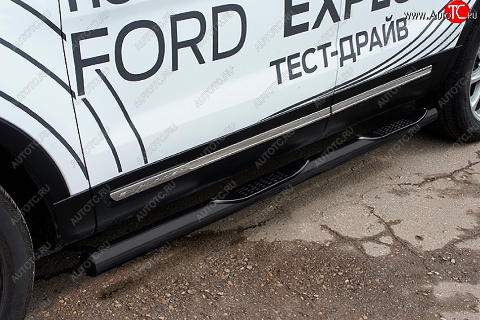 16 949 р. Защита порогов Slitkoff (d76, с проступями) Ford Explorer U502 2-ой рестайлинг, 5 дв. (2017-2019) (Сталь с полимерным покрытием. Цвет: чёрный)  с доставкой в г. Майкоп