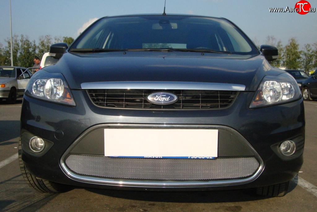 1 469 р. Сетка на бампер Russtal (хром) Ford Focus 2 хэтчбэк 3 дв. рестайлинг (2007-2011)  с доставкой в г. Майкоп