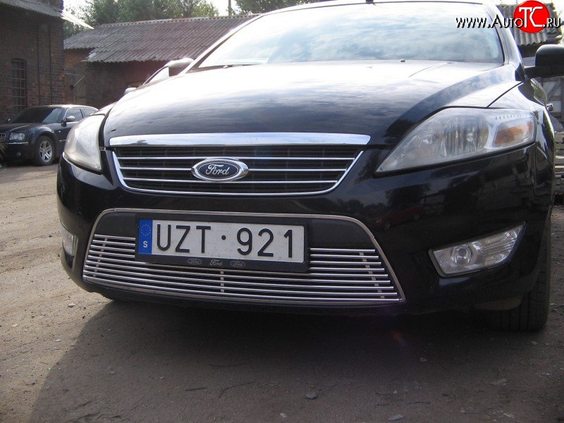 6 499 р. Декоративная вставка воздухозаборника Berkut Ford Mondeo Mk4,BD дорестайлинг, седан (2007-2010)  с доставкой в г. Майкоп