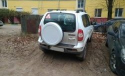 1 089 р. Чехол запасного колеса R16 Chevrolet V5 Chevrolet Niva 2123 дорестайлинг (2002-2008) (Неокрашенный)  с доставкой в г. Майкоп. Увеличить фотографию 3