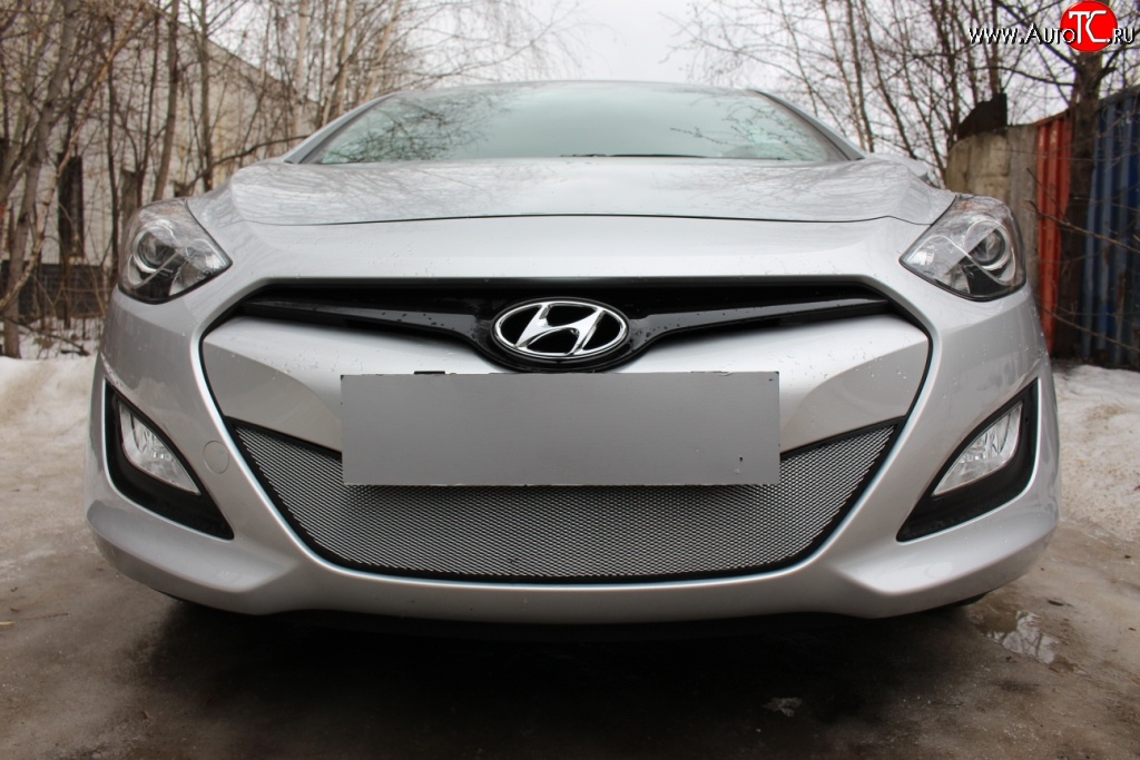 1 539 р. Сетка на бампер Russtal (хром) Hyundai I30 2 GD дорестайлинг, хэтчбэк 5 дв. (2011-2015)  с доставкой в г. Майкоп