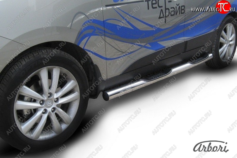 3 374 р. Защита штатных порогов Arbori (с проступью, нержавейка, d76 mm). Hyundai IX35 LM дорестайлинг (2009-2013)  с доставкой в г. Майкоп