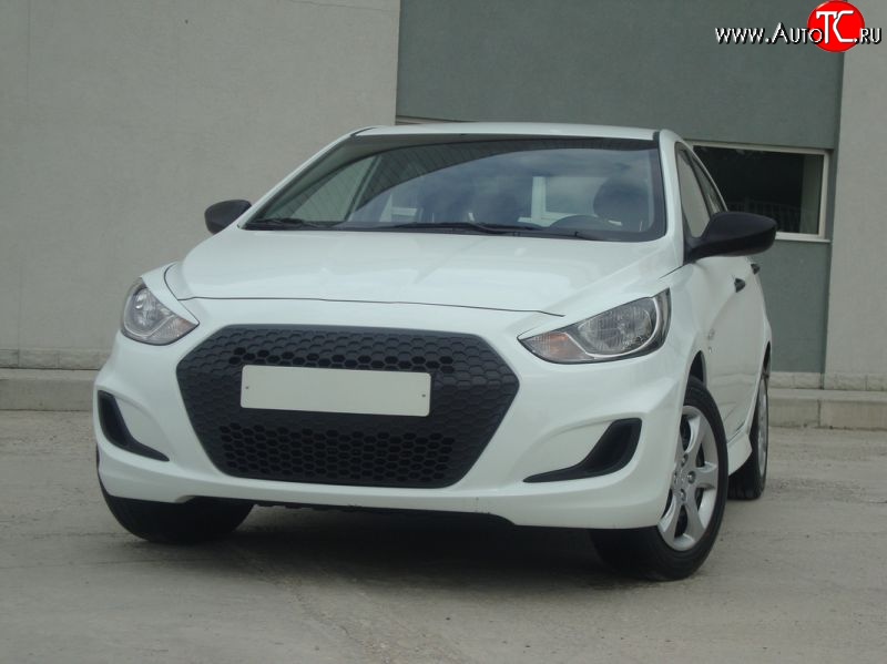 5 799 р. Решётка радиатора YTG Hyundai Solaris RBr седан дорестайлинг (2010-2014) (Неокрашенная)  с доставкой в г. Майкоп