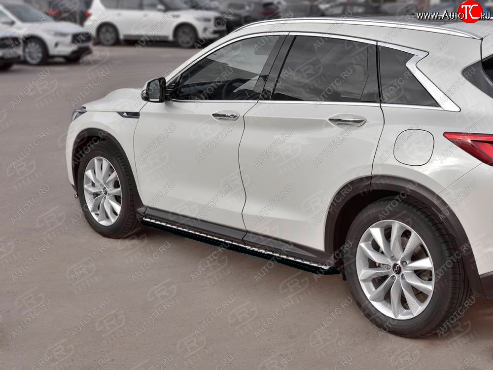 22 999 р. Порожки для ног SLITKOFF (Ø42 мм)  INFINITI Qx50  J55 (2017-2022) (Лист алюминиевый, труба - сталь окрашенная в черный цвет)  с доставкой в г. Майкоп