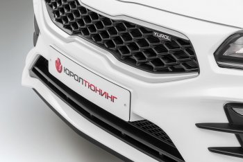 20 799 р. Передний бампер Kudos LUX KIA Rio 4 FB дорестайлинг седан (2016-2020) (Под прямоугольные ДХО с ПТФ, Неокрашенный)  с доставкой в г. Майкоп. Увеличить фотографию 2