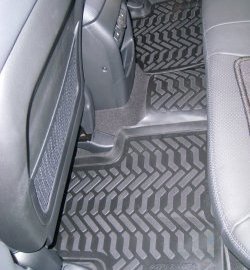 1 779 р. Коврики в салон Aileron 4 шт. (полиуретан)  KIA Sorento  XM (2012-2015) рестайлинг  с доставкой в г. Майкоп. Увеличить фотографию 2