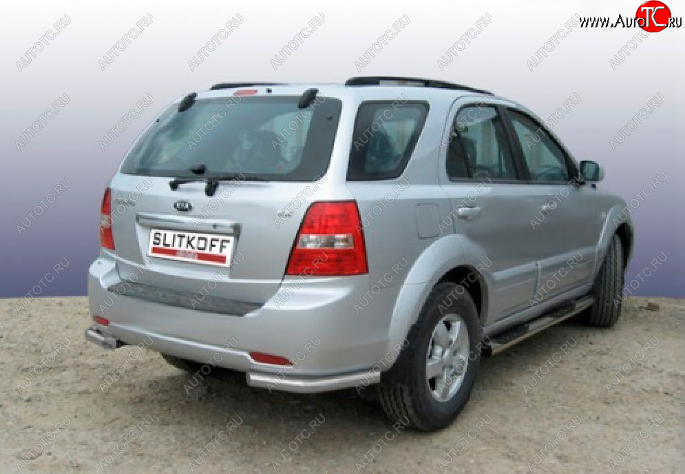 4 999 р. Защита заднего бампера Slitkoff (Ø 57 мм, уголки)  KIA Sorento  BL (2002-2006) дорестайлинг (Сталь с полимерным покрытием. Цвет: серебристый)  с доставкой в г. Майкоп