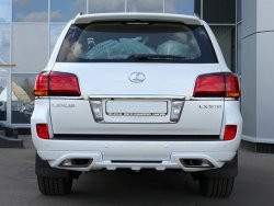 27 499 р. Накладка на задний бампер GOLDMAN EXCLUSIVE Lexus LX570 J200 1-ый рестайлинг (2012-2015) (Неокрашенная)  с доставкой в г. Майкоп. Увеличить фотографию 2