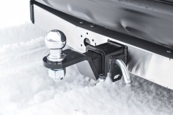 20 199 р. Фаркоп Petroil Tuning (съемный квадрат, с нержавеющей пластиной, под 1 выхлопную трубу) Lexus NX200 Z10 дорестайлинг (2014-2017)  с доставкой в г. Майкоп. Увеличить фотографию 3