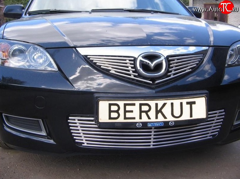 5 399 р. Декоративная вставка воздухозаборника Berkut Mazda 3/Axela BK дорестайлинг седан (2003-2006)  с доставкой в г. Майкоп
