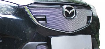 1 639 р. Защитная сетка на решетку радиатор Russtal Mazda CX-5 KE рестайлинг (2015-2017) (чёрная, без выреза под парктронник)  с доставкой в г. Майкоп. Увеличить фотографию 2