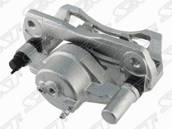 Левый передний суппорт тормозной SAT Mazda 323/Familia седан BJ дорестайлинг (1998-2000)