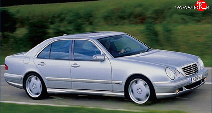 8 149 р. Пороги накладки AMG E55 Mercedes-Benz E-Class W210 дорестайлинг седан (1996-1999) (Неокрашенные)  с доставкой в г. Майкоп