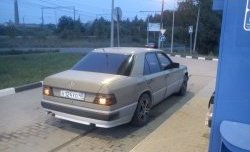 4 299 р. Накладка заднего бампера GT Dynamics Mercedes-Benz E-Class W124 седан дорестайлинг (1984-1993) (Неокрашенная)  с доставкой в г. Майкоп. Увеличить фотографию 7