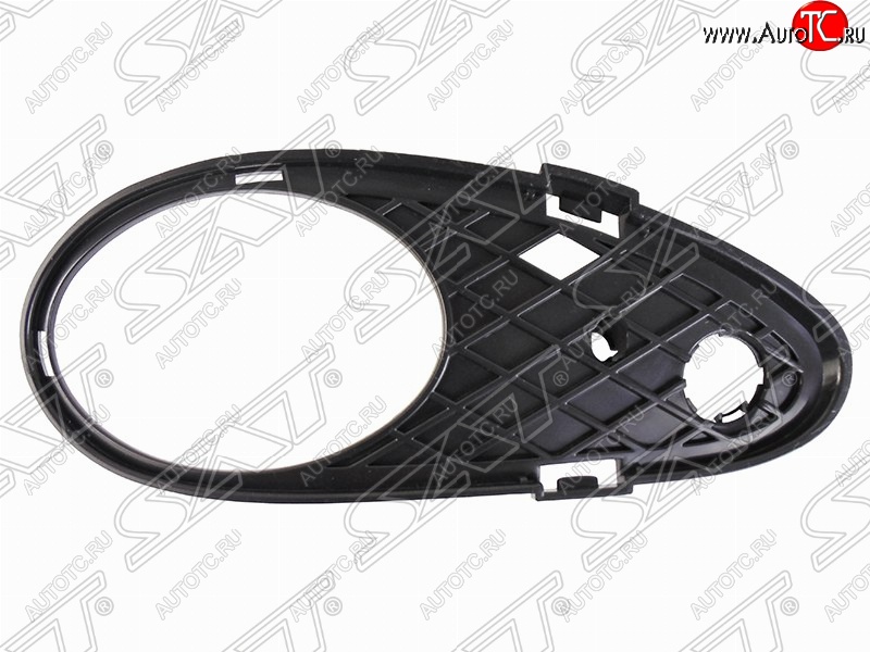 479 р. Правая оправа противотуманной фары SAT Mercedes-Benz C-Class W203 дорестайлинг седан (2000-2004)  с доставкой в г. Майкоп