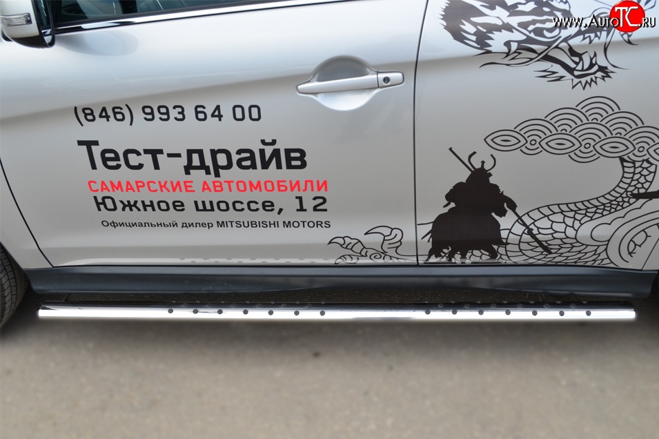 16 649 р. Защита порогов с круглыми вставками для ног из овальной трубы диаметром 75x42 мм Russtal Mitsubishi ASX 1-ый рестайлинг (2013-2016)  с доставкой в г. Майкоп