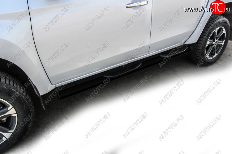 15 949 р. Защита порогов Slitkoff (Ø 76 мм, с проступями)  Mitsubishi L200  5 KK,KL (2015-2022) дорестайлинг, рестайлинг (Сталь с полимерным покрытием. Цвет: черный)  с доставкой в г. Майкоп