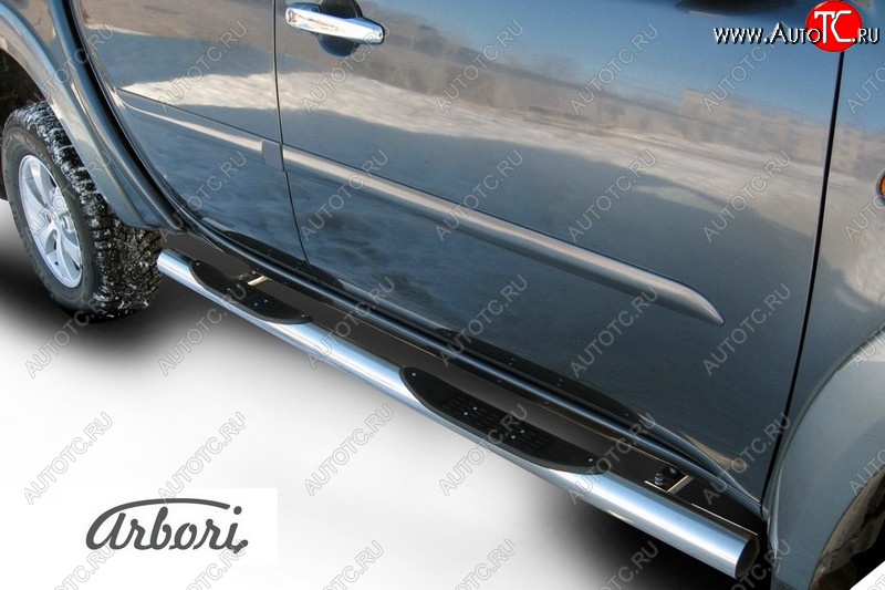15 020 р. Защита штатных порогов TRITON Arbori (с проступью, нержавейка, d76 mm). Mitsubishi L200 5 KK,KL рестайлинг (2018-2022)  с доставкой в г. Майкоп