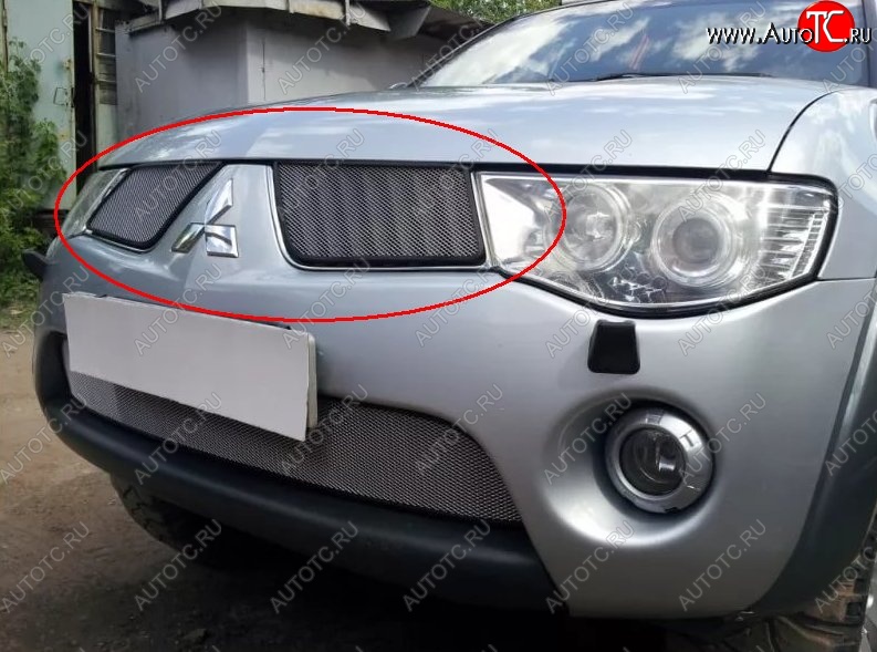 3 279 р. Защитная решётка в воздуховод автомобиля Russtal (хром) Mitsubishi L200 4  дорестайлинг (2006-2014)  с доставкой в г. Майкоп