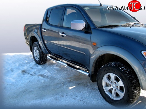 17 699 р. Защита порогов из трубы d76 мм с пластиковыми вставками для ног Slitkoff Mitsubishi L200 5 KK,KL рестайлинг (2018-2022) (Нержавейка, Полированная)  с доставкой в г. Майкоп