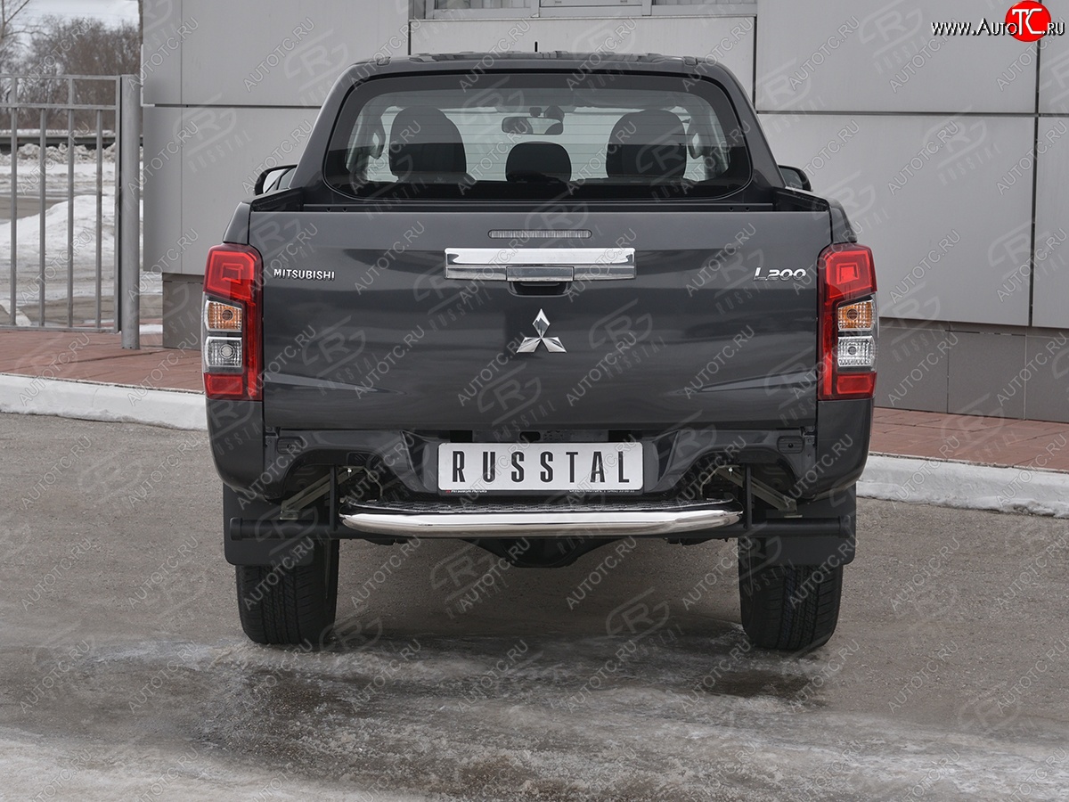 24 999 р. Защита заднего бампера (Ø63 мм, короткая) RUSSTAL  Mitsubishi L200  5 KK,KL (2018-2022) рестайлинг (Лист алюминиевый, труба - нержавейка)  с доставкой в г. Майкоп