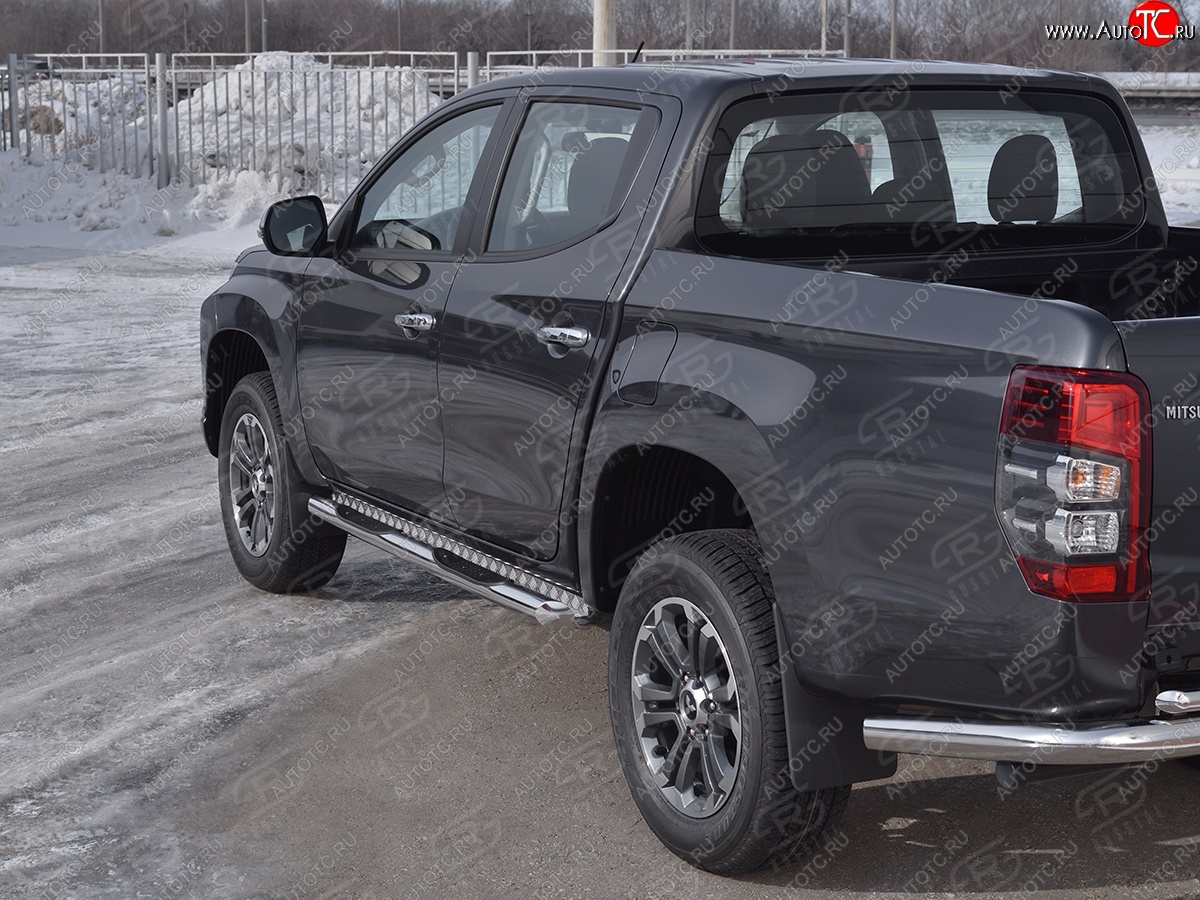 26 599 р. Защита порогов Slitkoff (d76 мм, с проступями)  Mitsubishi L200  5 KK,KL (2018-2022) рестайлинг (Металлические торцы под 45°)  с доставкой в г. Майкоп