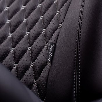 13 949 р. Чехлы для сидений Lord Autofashion Байрон (экокожа, раздельная спинка, подлокотник, отдельные бока, 2 П и 1 Г-образных подголовника)  Mitsubishi Lancer  10 CY (2007-2010) седан дорестайлинг (Черный, вставка черная, строчка серая)  с доставкой в г. Майкоп. Увеличить фотографию 2