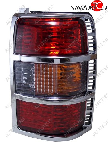3 989 р. Правый фонарь (хром/хрусталь) SAT Mitsubishi Pajero 2 V30/V40 5 дв. дорестайлинг (1991-1997)  с доставкой в г. Майкоп