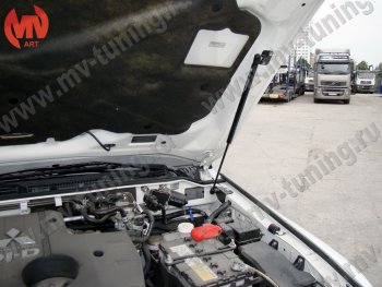 4 099 р. Упор капота MV-Tuning (двойной) Mitsubishi Pajero 4 V80 дорестайлинг (2006-2011)  с доставкой в г. Майкоп. Увеличить фотографию 2