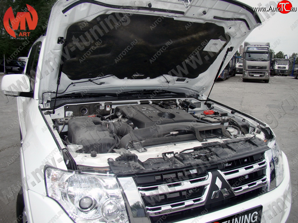 4 099 р. Упор капота MV-Tuning (двойной) Mitsubishi Pajero 4 V80 дорестайлинг (2006-2011)  с доставкой в г. Майкоп
