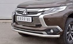 3 749 р. Защитная решётка в воздуховод бампера Berkut (нержавейка) Mitsubishi Pajero Sport QE дорестайлинг (2015-2021)  с доставкой в г. Майкоп. Увеличить фотографию 2