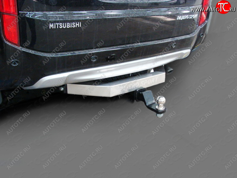 18 299 р. Фаркоп (тягово-сцепное устройство) TCC (усиленный, надпись Pajero Sport) Mitsubishi Pajero Sport QE дорестайлинг (2015-2021) (Оцинкованный, шар E)  с доставкой в г. Майкоп