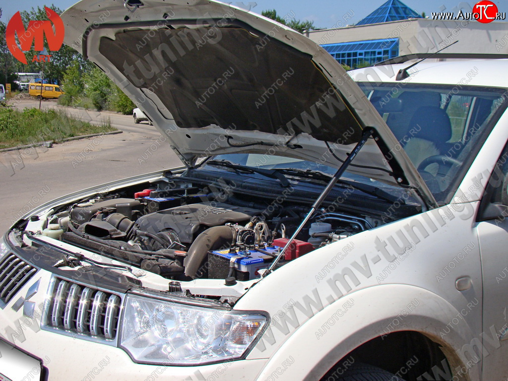 2 969 р. Упор капота MV-Tuning (одинарный)  Mitsubishi Pajero Sport  PB (2008-2013) дорестайлинг  с доставкой в г. Майкоп